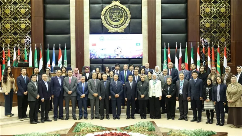 الأكاديمية العربية توقع 6 اتفاقيات تعاون علي هامش مؤتمر مارلوج 15 