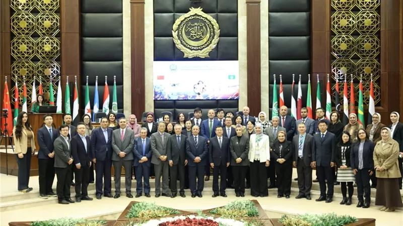 الأكاديمية العربية توقع حزمة اتفاقيات دولية ومحلية لتعزيز التعاون الأكاديمي