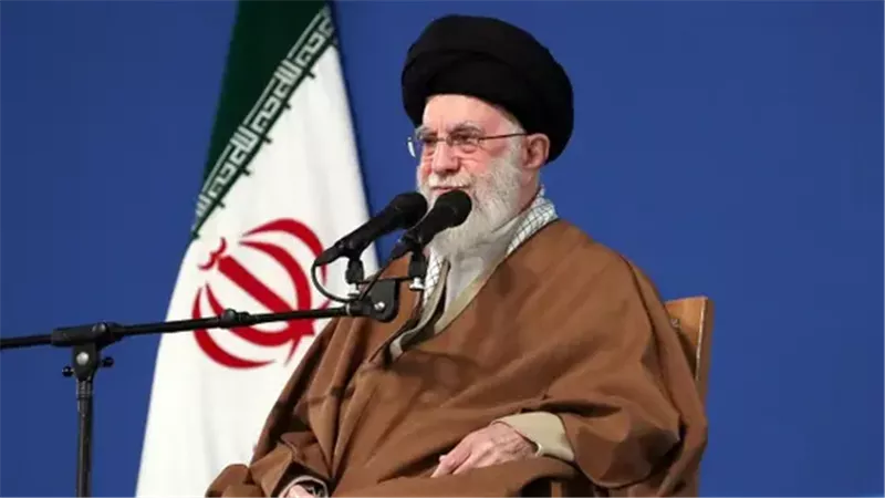 التليفزيون الإيراني يحذف نبأ بث الكلمة المرتقبة للمرشد الإيراني 