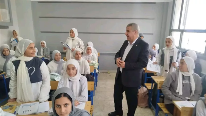 فى ثانى ايام الدراسه.. وكيل تعليم الشرقية يؤكد انتظام العملية التعليمية 