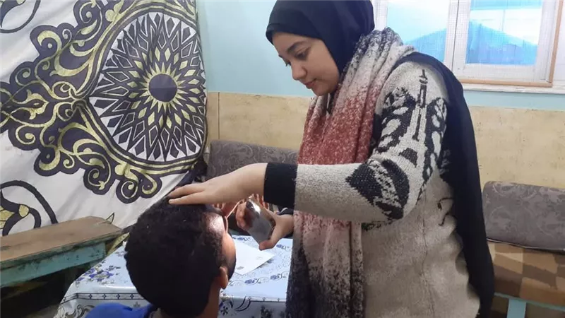 جامعة قنا تنظم قافلة طبية  بشرية  بقرية البراهمة  نجع الكولا 