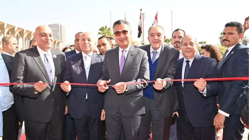 وزير التموين ومحافظ القاهرة يفتتحان معرض أهلا رمضان بمدينة نصر