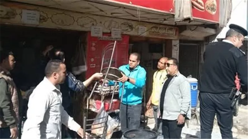 رفع 300 حالة إشغال وتعدٍ من الباعة الجائلين والمنشآت التجارية بالعمرانية