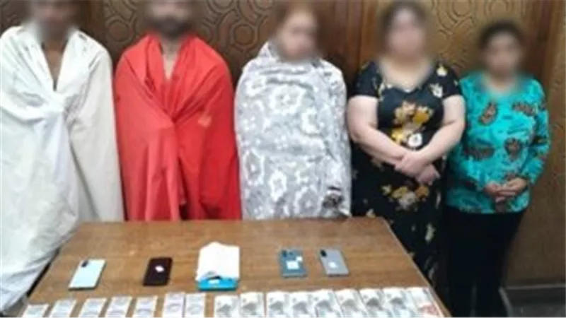 ضبط سيدة تدير مسكنا للأعمال المنافية للآداب بالإسكندرية