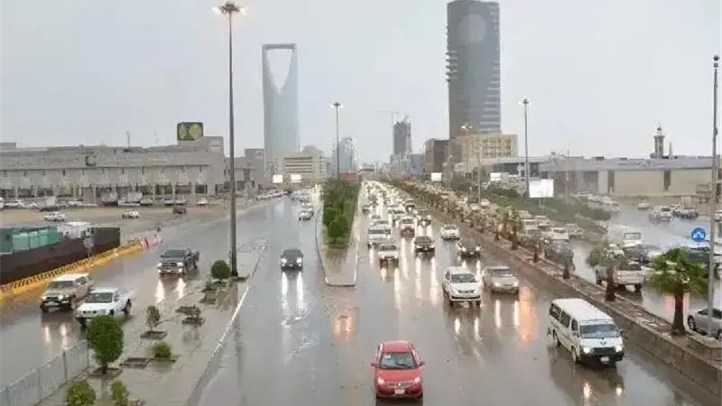 رياح نشطة وأتربة وغبار على معظم المناطق.. توقعات طقس السعودية اليوم