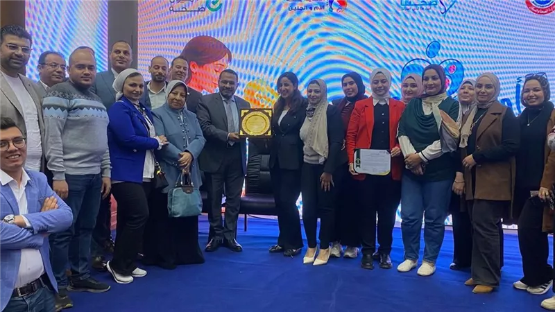 محافظ الشرقية يهنئ مديرية الصحة لحصد المركز الأول بمبادرة «100 يوم صحة»