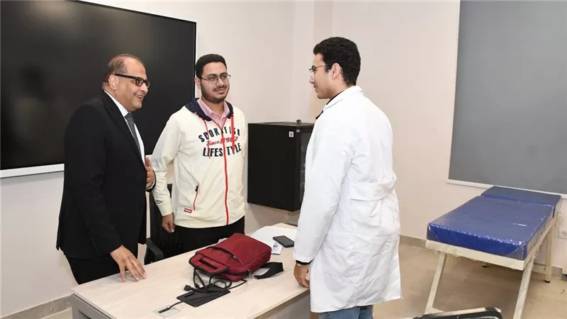 طلاب الطب بالإسماعيلية يخوضون امتحانات أوسكي ديناميك لمحاكاة الواقع الطبي