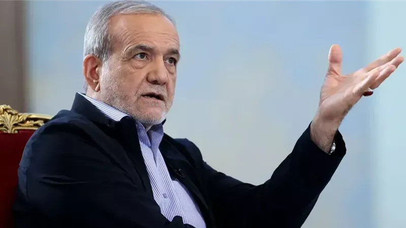 بزشكيان: واشنطن لا تؤمن بالدبلوماسية وقد هاجمتنا مرتين أثناء المفاوضات 