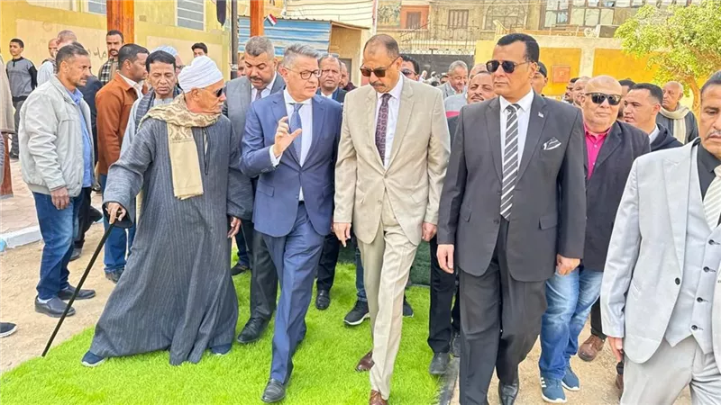 بتكلفة 41.9 مليون جنيه.. محافظ سوهاج وطارق رضوان يفتتحان مدرستي دار السلام