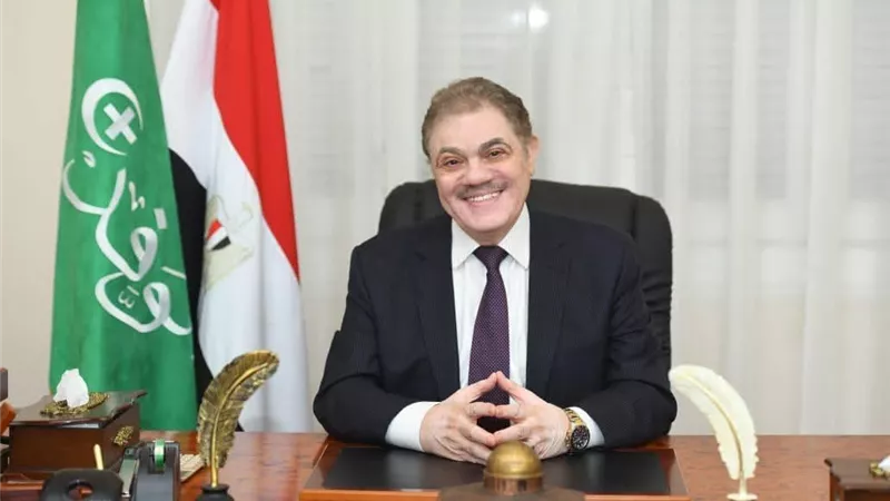 زيادة مقاعد المعارضة وتمكين لجنة المواطنة.. رسائل السيد البدوي لأعضاء 