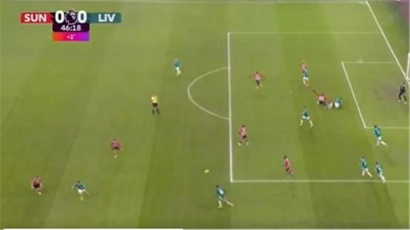 ملخص وأهداف مباراة ليفربول وسندرلاند الشوط الأول في الدوري الإنجليزي 2025-26