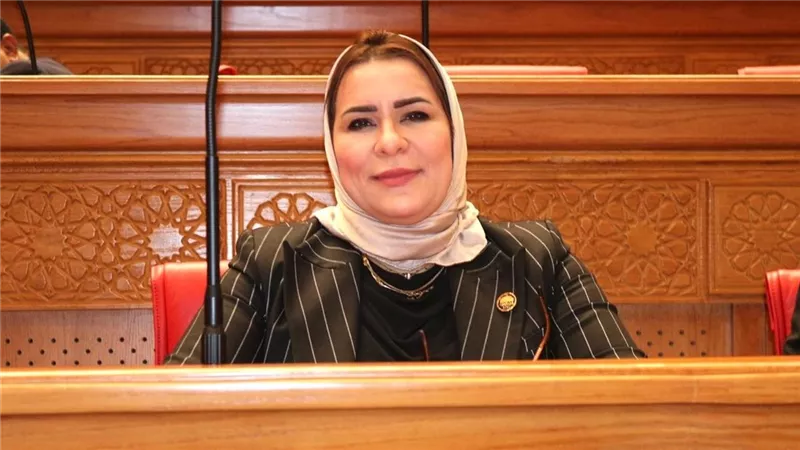  نيفين الكاتب تطالب بخطة عاجلة لمواجهة خطر الكلاب الضالة وحماية المواطنين 