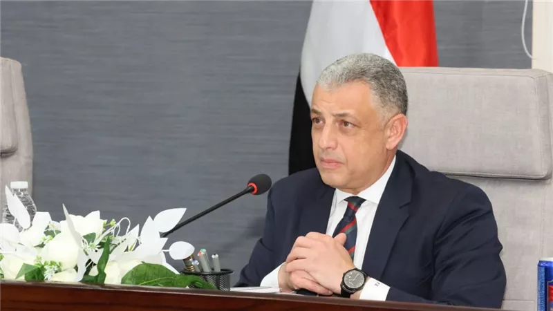 محافظ الإسماعيلية: تنظيم ملتقى حوار مدن القنوات بالمحافظة
