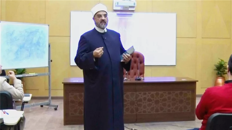 رئيس اللجنة الدينية بمجلس النواب في محاضرته بدَورة المواريث بدار الإفتاء