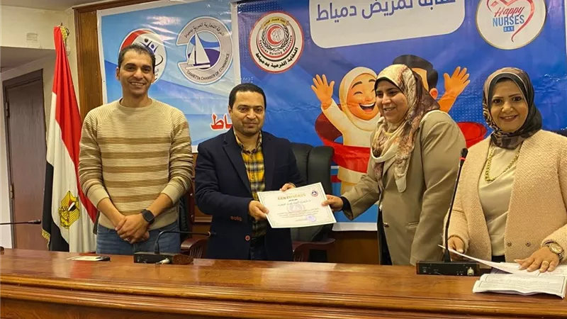 وكيل صحة دمياط يكرم المدربين والمنسقين المتميزين بمبادرة الألف يوم الذهبية