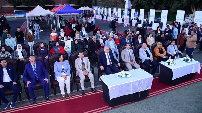 بالتعاون مع ساويرس للتنمية.. رئيس جامعة سوهاج يعلن توفير 500 فرصة عمل للطلاب