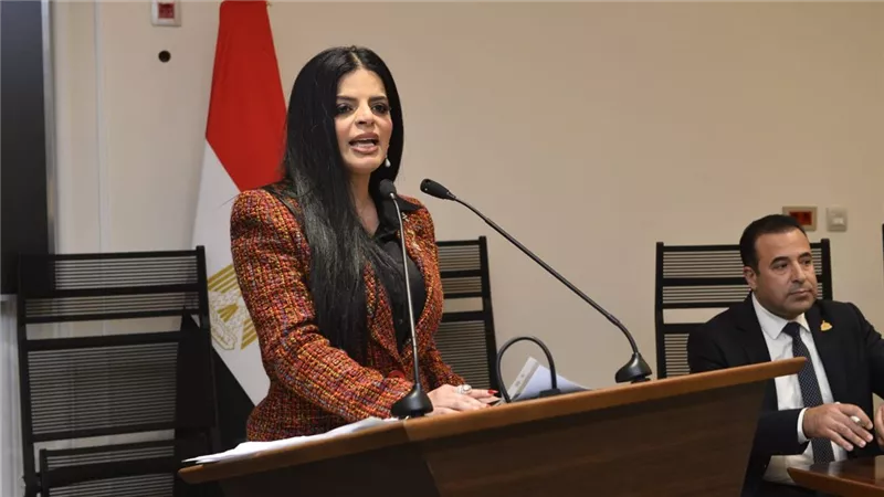 النائبة زينب بشير تشيد بزيارة الرئيس السيسي لجامعة محمد بن زايد 