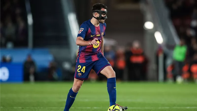جارسيا يفتح النار على حكم مباراة أتلتيكو مدريد ويوجه رسالة للكوليز
