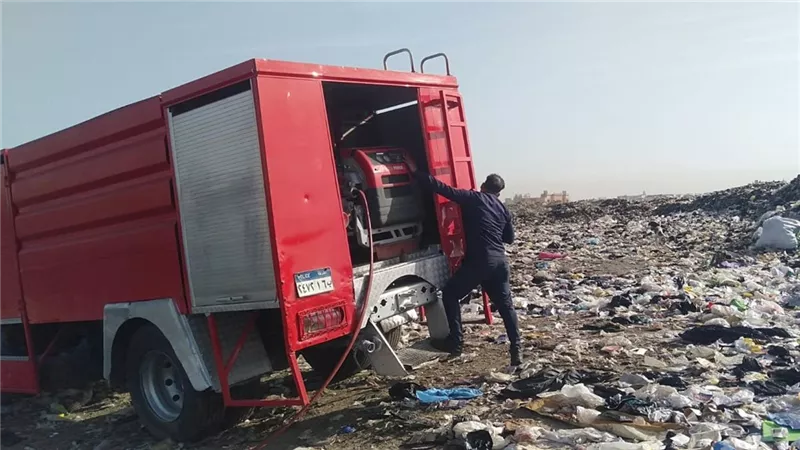 السيطرة على حريق مخلفات خلف الجبانات الجديدة  بحي الزهور في بورسعيد