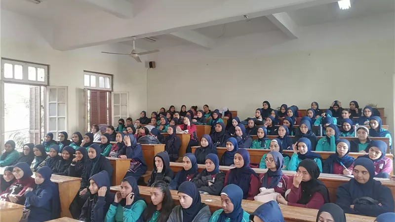 ندوات توعوية بـ«القومي للمرأة» في أسيوط لتعزيز الوعي بجرائم الإنترنت 