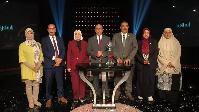 جامعة بنها تتوج بكأس «عباقرة الجامعات» في موسمه الثامن وتؤكد ريادتها العلمية