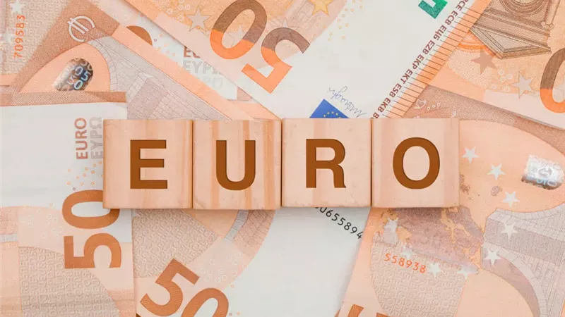 سعر اليورو اليوم الإثنين 9-3-2026 أمام الجنيه في ختام التعاملات 