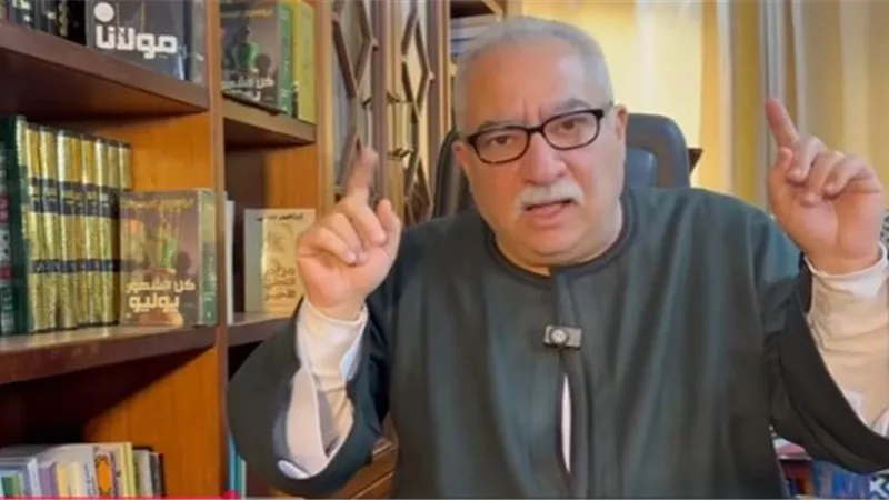إبراهيم عيسى عن تقبيل يد وزير الأوقاف.. هل استولت الوزارة على عقول المصريين؟ 