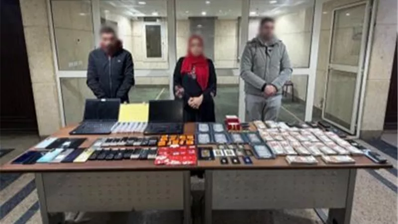 ضربة أمنية للاحتيال الإلكتروني..وزارة الداخلية تضبط عصابة دولية سرقت حسابات «إ