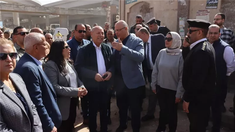 محافظا القليوبية والقاهرة يستكملان الحملة المكبرة لتطهير «منطقة المرج» 