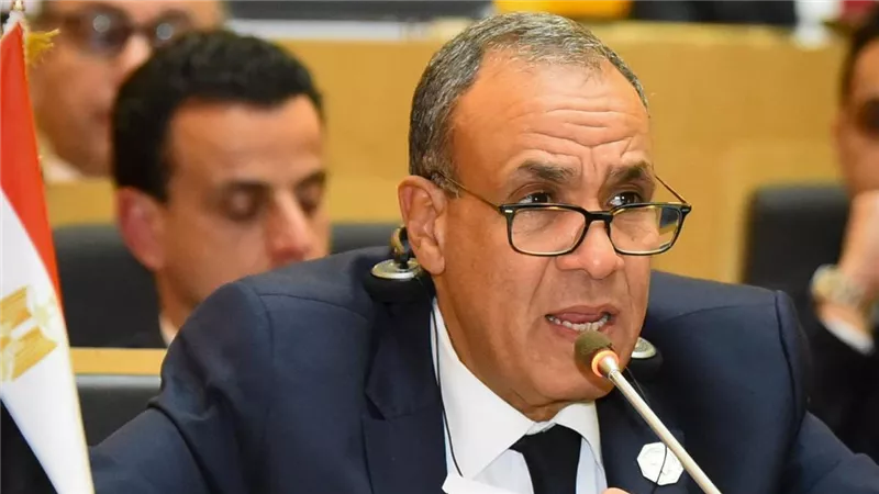 عبد العاطي يؤكد لمدير الوكالة الدولية للطاقة الذرية ضرورة خفض التصعيد بالمنطقة