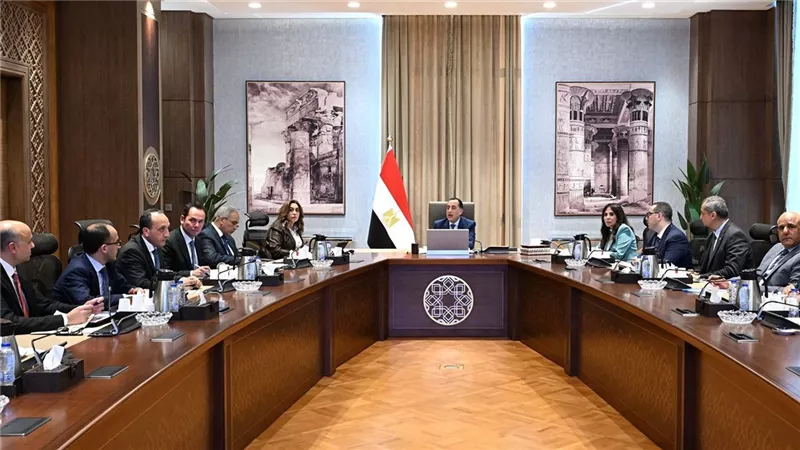 مدبولي يتابع الموقف التنفيذي للتصالح في مخالفات البناء والأحوزة العمرانية