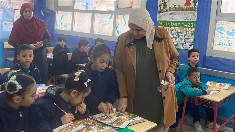 وكيلة التعليم بالسويس تقود جولات ميدانية مكثفة لضبط الأداء وانتظام الدراسة 
