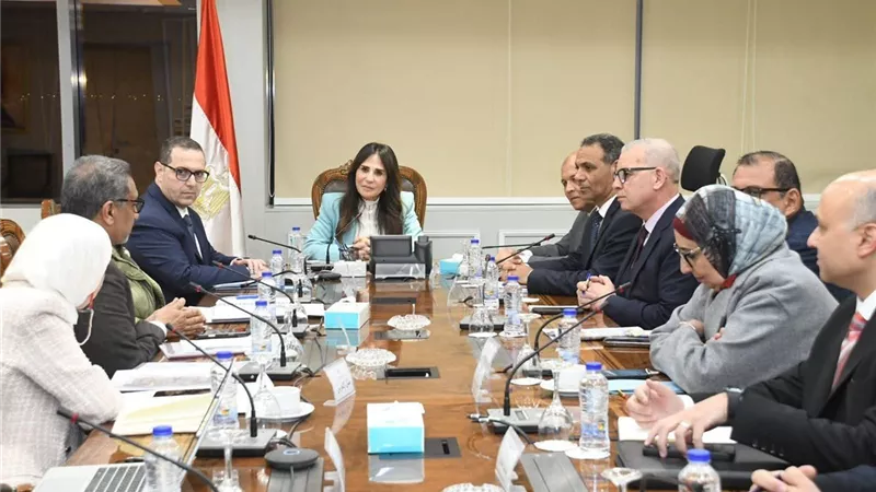 وزيرة الإسكان تؤكد على تعزيز الترويج وتحقيق أعلى عائد من الأصول العقارية