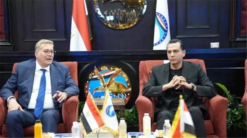 مستقبل وطن يستضيف كريم بدوي لبحث خطة عمل البترول وأولوياتها المستقبلية