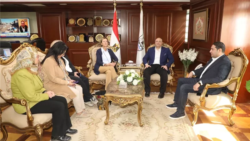 تفاصيل |زيارة سفيرة الاتحاد الأوروبي لمحافظة بنى سويف 