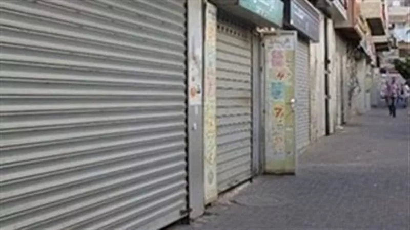 حملات مكثفة على المحال التجارية.. تحرير113 مخالفة لقرار الغلق خلال يوم واحد