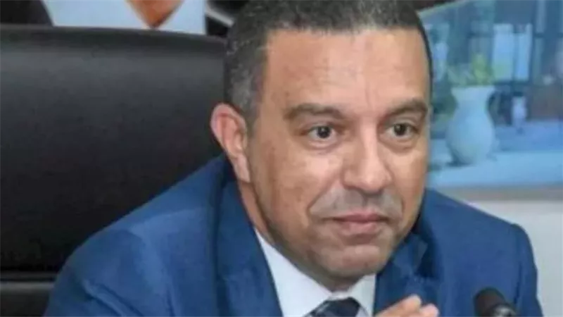 عمرو محمد الغريب يؤدي اليمين الدستورية محافظا للمنوفية