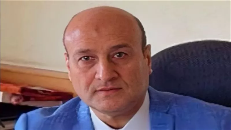 حركة المحافظين.. محمد علوان يؤدي اليمين الدستورية محافظا لأسيوط