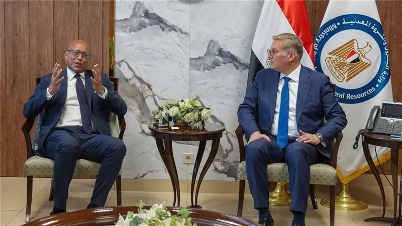 وزير البترول يستقبل نائب رئيس التمويل الدولية لبحث فرص الاستثمار والتمويل