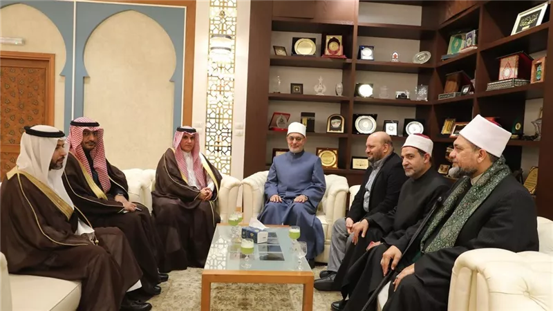 المفتي يستقبل مندوب السعودية بالجامعة العربية لبحث التعاون العلمي والدعوية