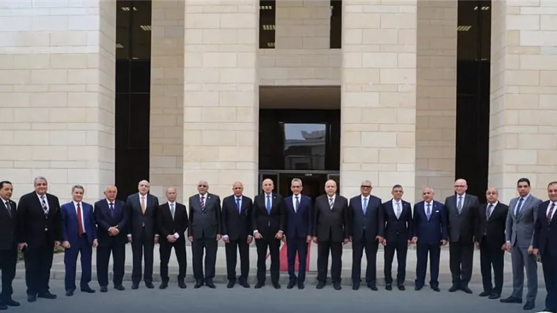 وزيرالشئون النيابية يستقبل رئيس مجلس القضاء الأعلى لبحث سبل التعاون