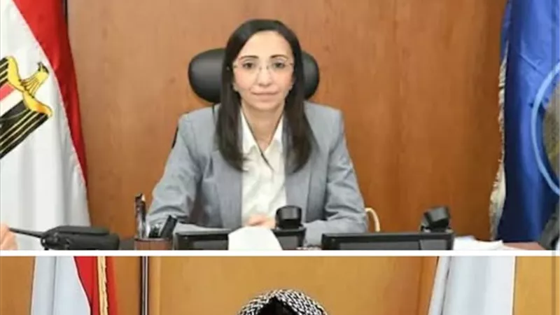 القومي للمرأة يهنيء جاكلين عازر محافظ البحيرة حنان مجدي نور الدين محمد 
