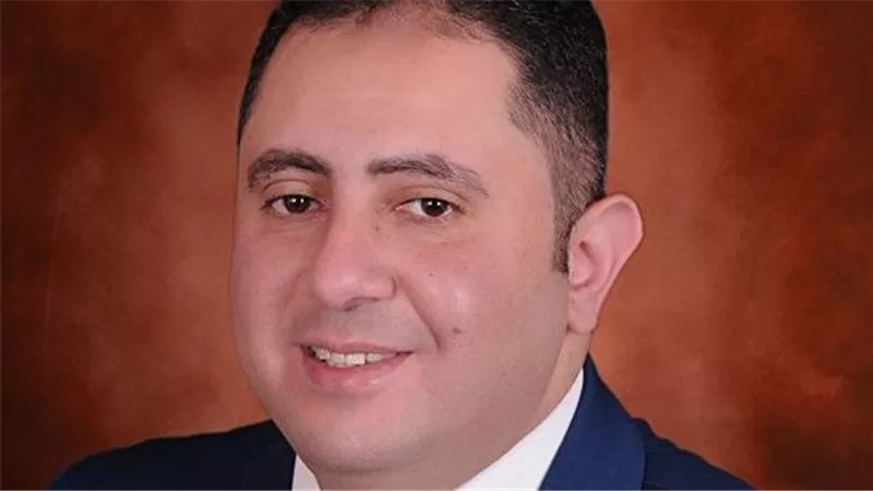 الدكتور حسام الدين فوزي يؤدي اليمين الدستورية محافظا لدمياط