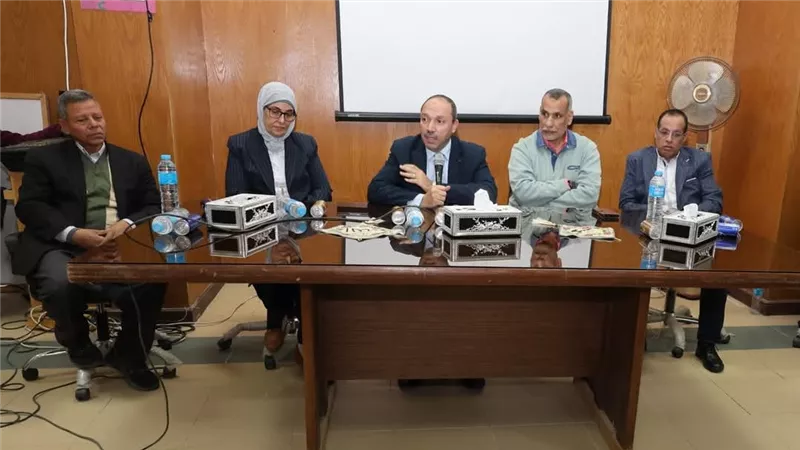 افتتاح نموذج محاكاة مجلس الوزراء بجامعة قنا وسط إقبال طلابي واسع