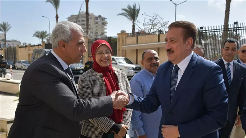 محافظ بورسعيد الجديد: مكتبي مفتوح للجميع وخدمة المواطن أولوية