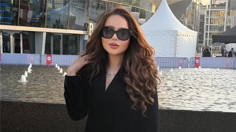المصرية الوحيدة .. أسما إبراهيم تشارك في حفل صناع الأمل في دبي 