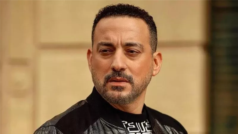 دياب لفنان شهير: «اديته أكبر من حجمه»                         