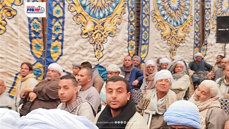 رجال الدين والقيادات المحلية يشهدون جلسة صلح تاريخية بنقادة في قنا