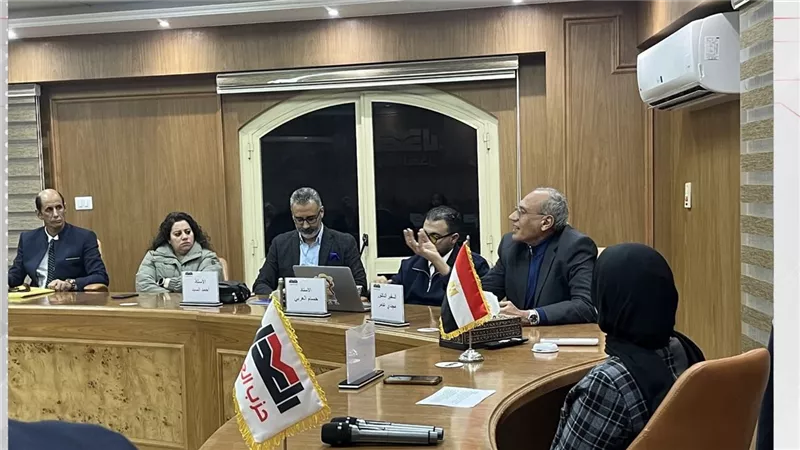 العدل يعقد جلسة 