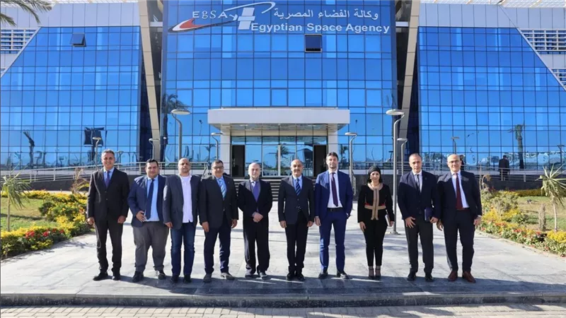 وكالة الفضاء المصرية تبحث آفاق التعاون المشترك مع شركة سيتال الإيطالية SITAEL